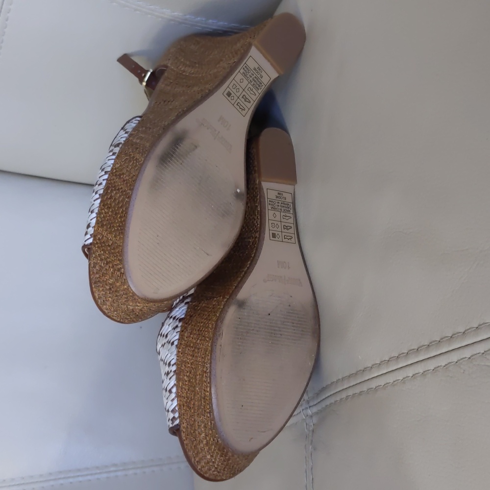 WHBM Raffia Wedges - Picture 3 of 5